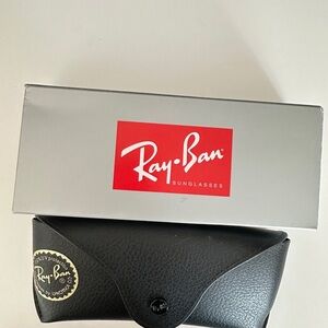 NEW Ray-Ban Sunglasses – Clear Gradient Blue